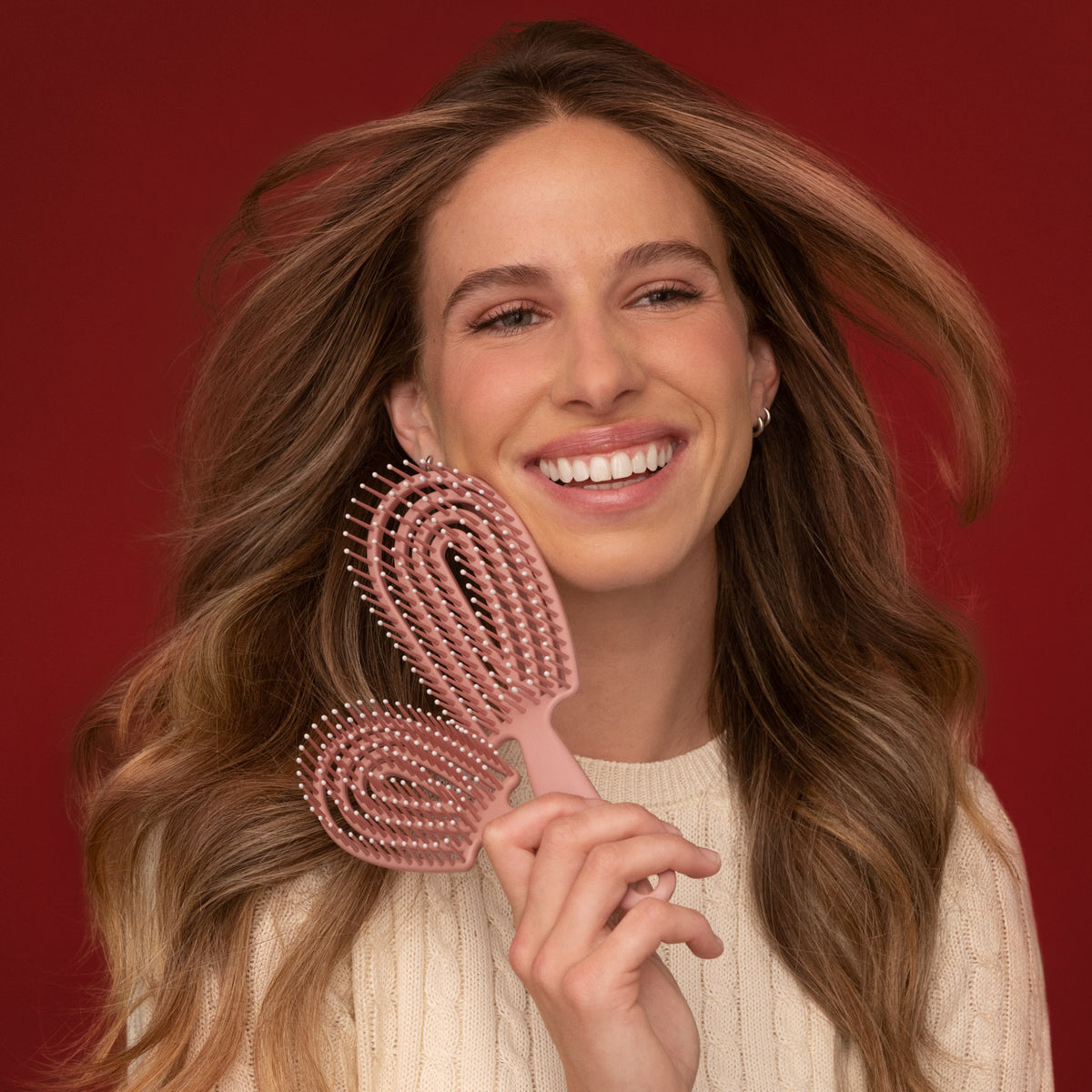 KITSCH Terracotta Detangling Duo 2pc Set — lifestyle shot of the brush duo in use — ultra-smooth bristles stimulate and massage the scalp — perfect for gently detangling any hair type